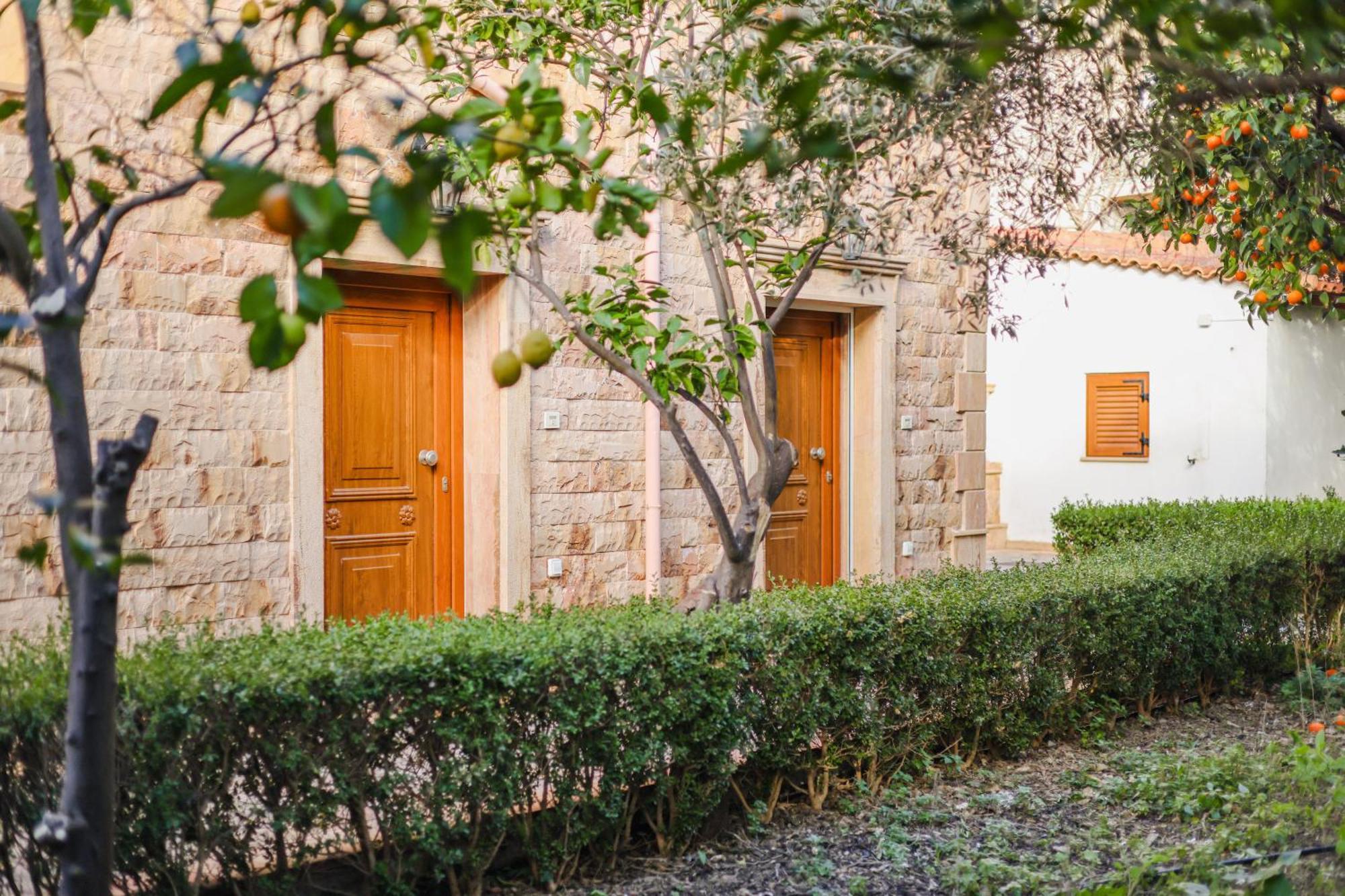 כיוס Archontiko Frideriki Luxury Apartments מראה חיצוני תמונה