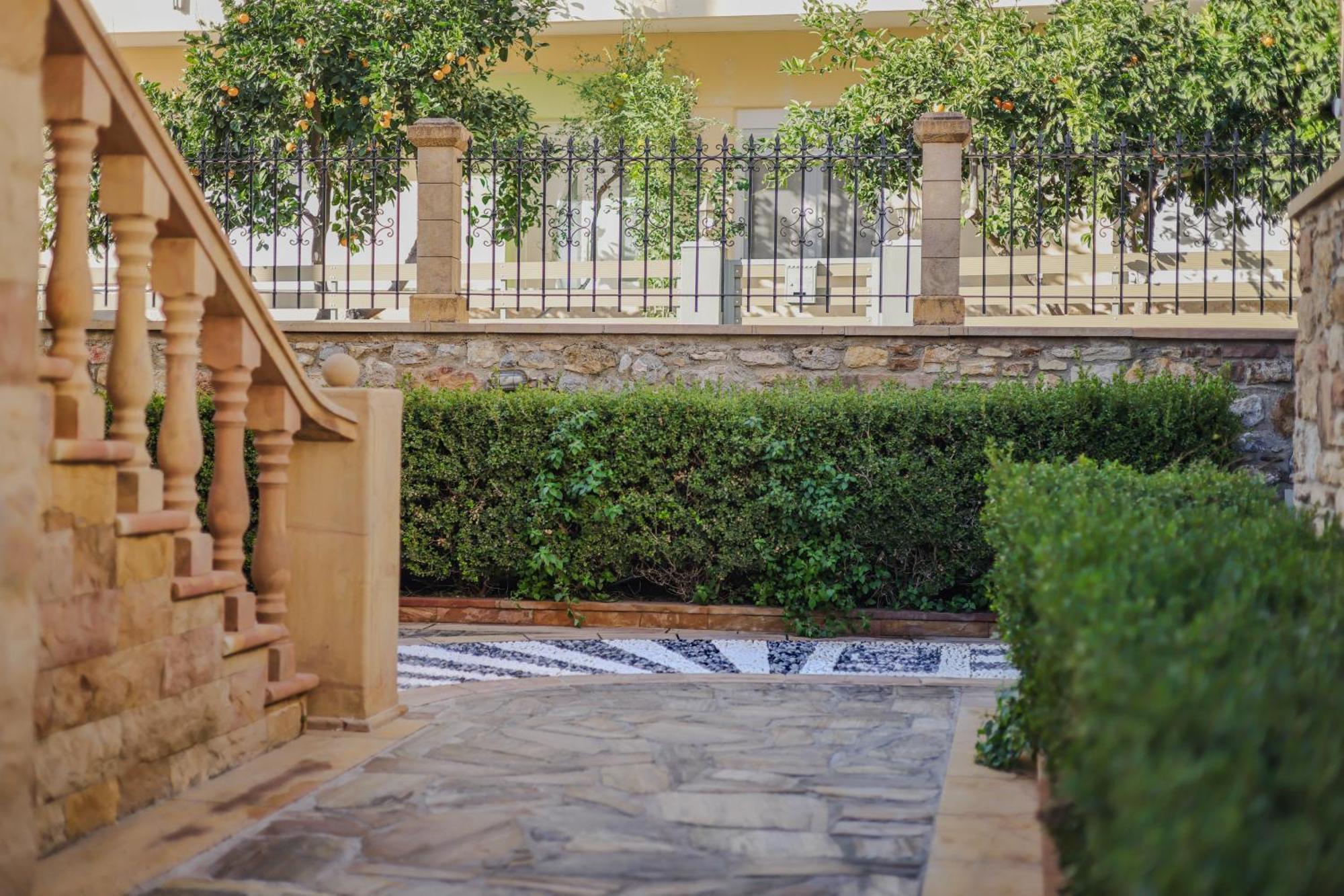 כיוס Archontiko Frideriki Luxury Apartments מראה חיצוני תמונה