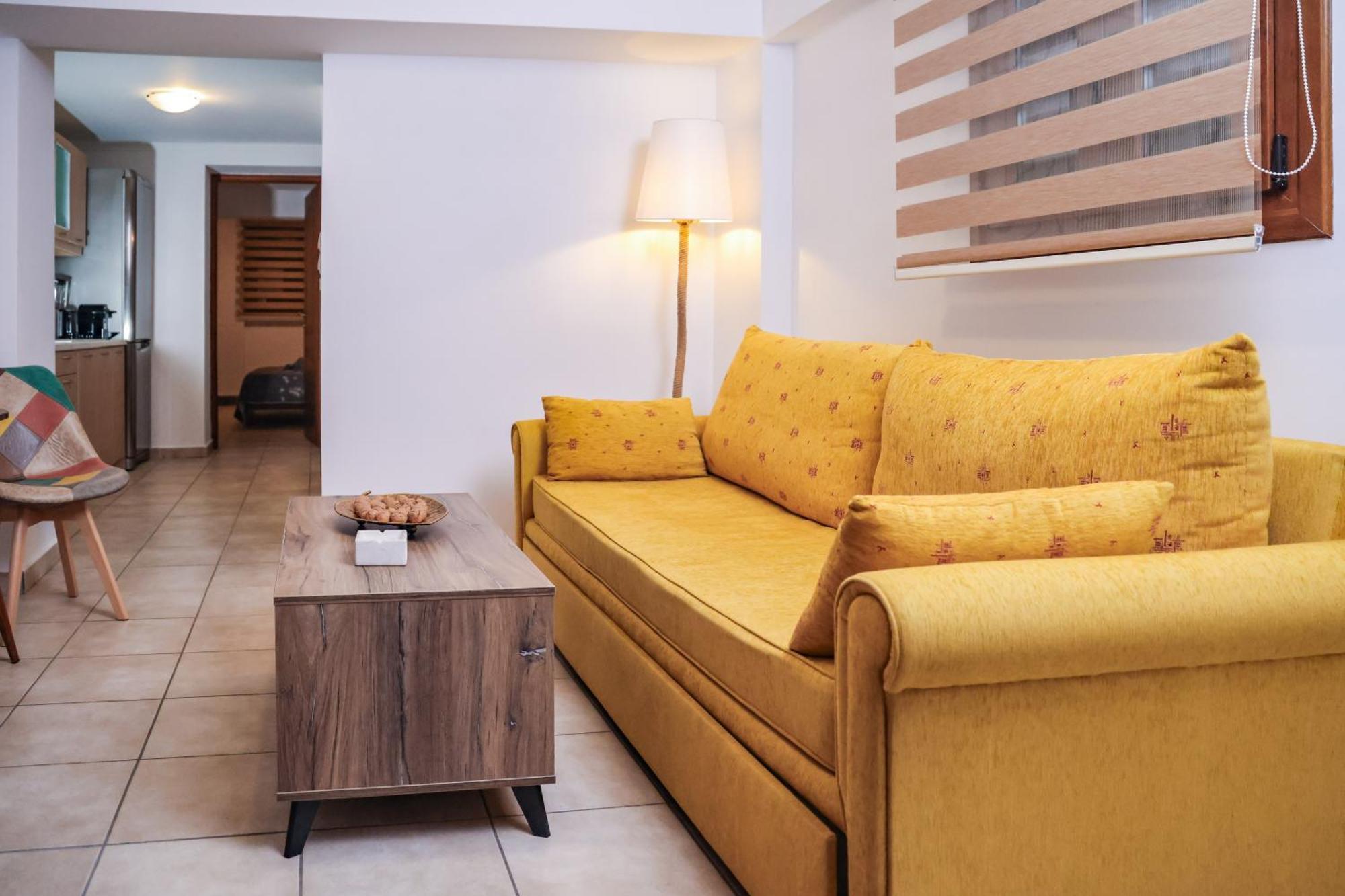 כיוס Archontiko Frideriki Luxury Apartments מראה חיצוני תמונה