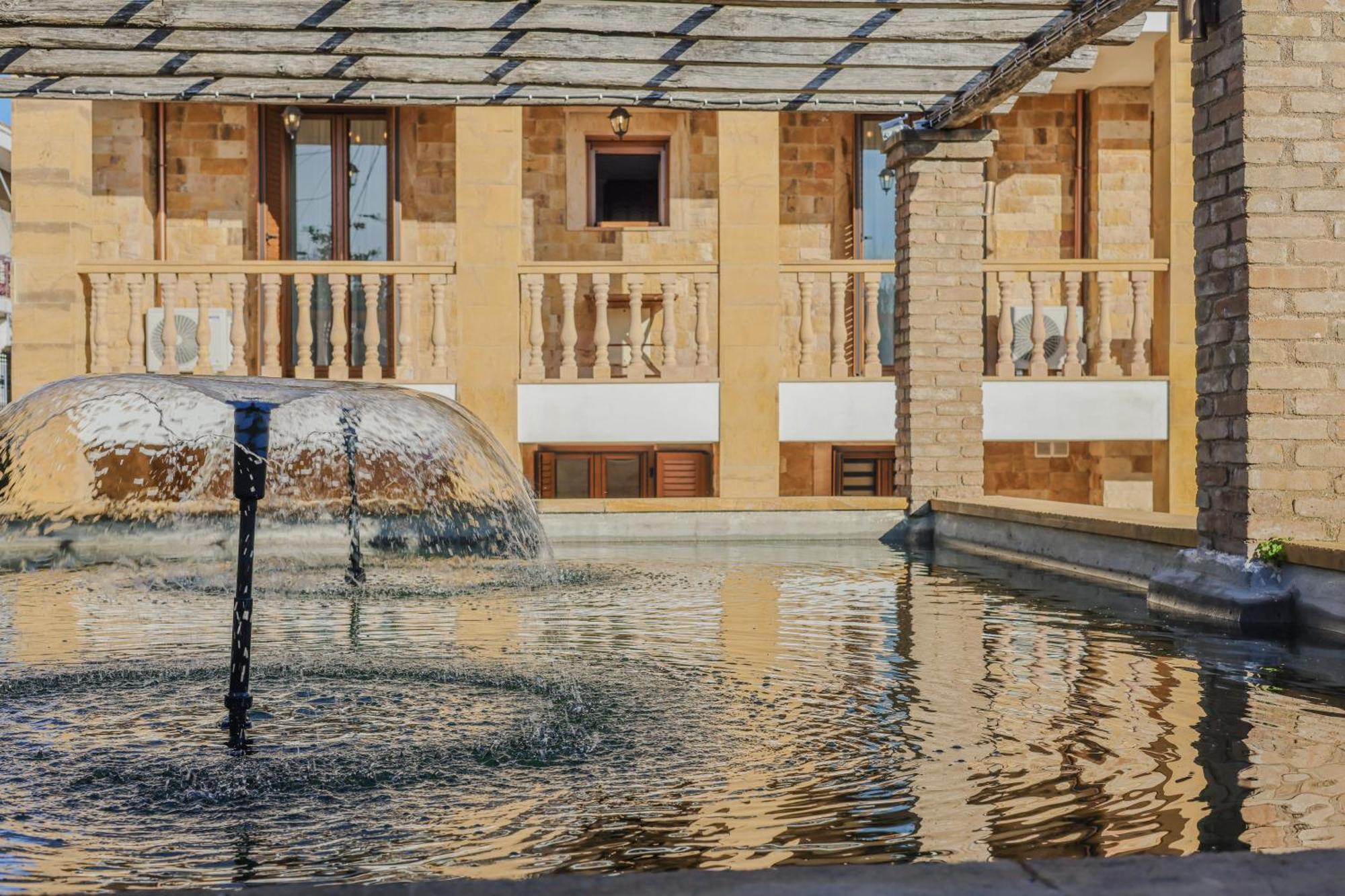 כיוס Archontiko Frideriki Luxury Apartments מראה חיצוני תמונה