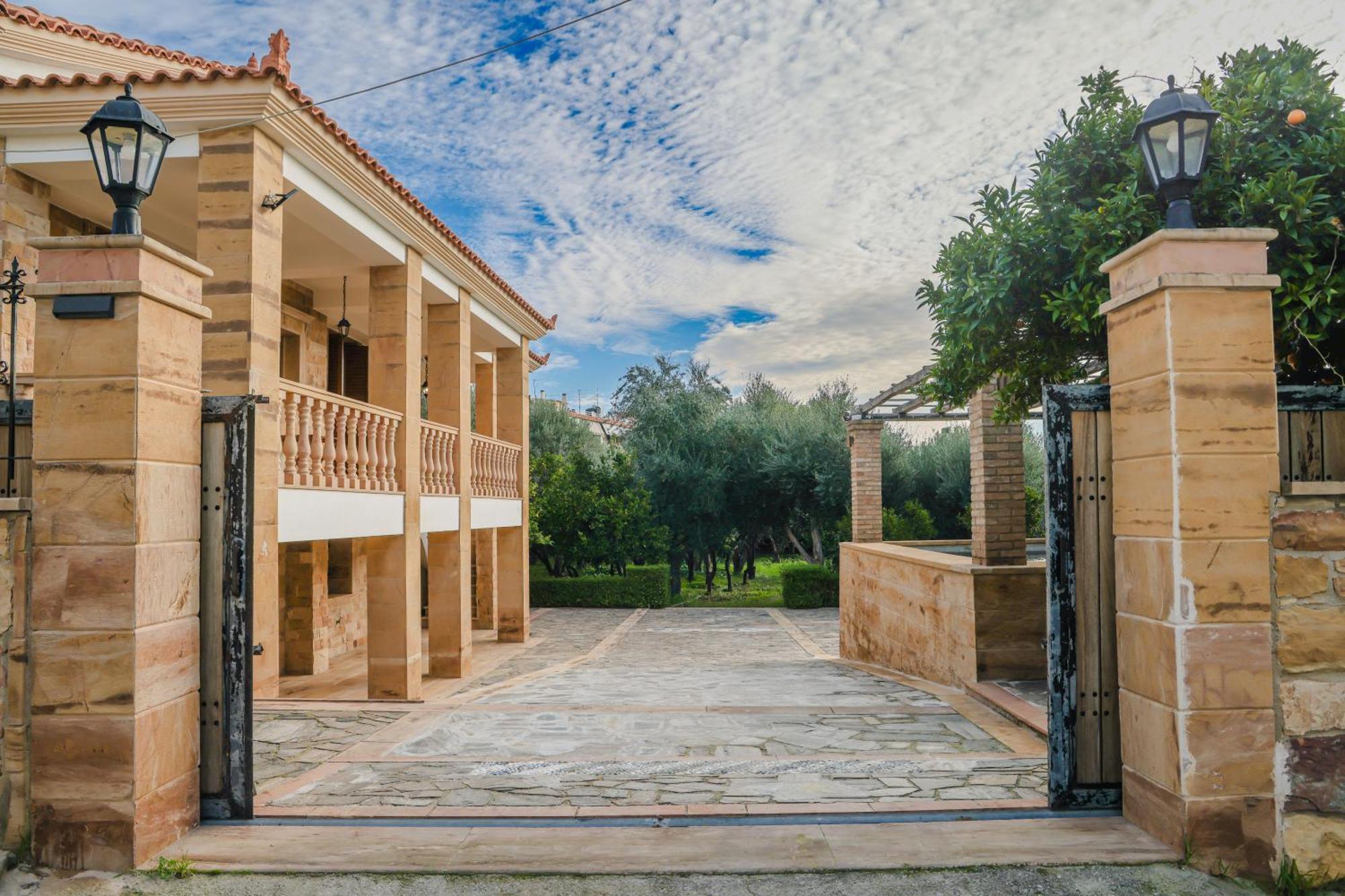 כיוס Archontiko Frideriki Luxury Apartments מראה חיצוני תמונה