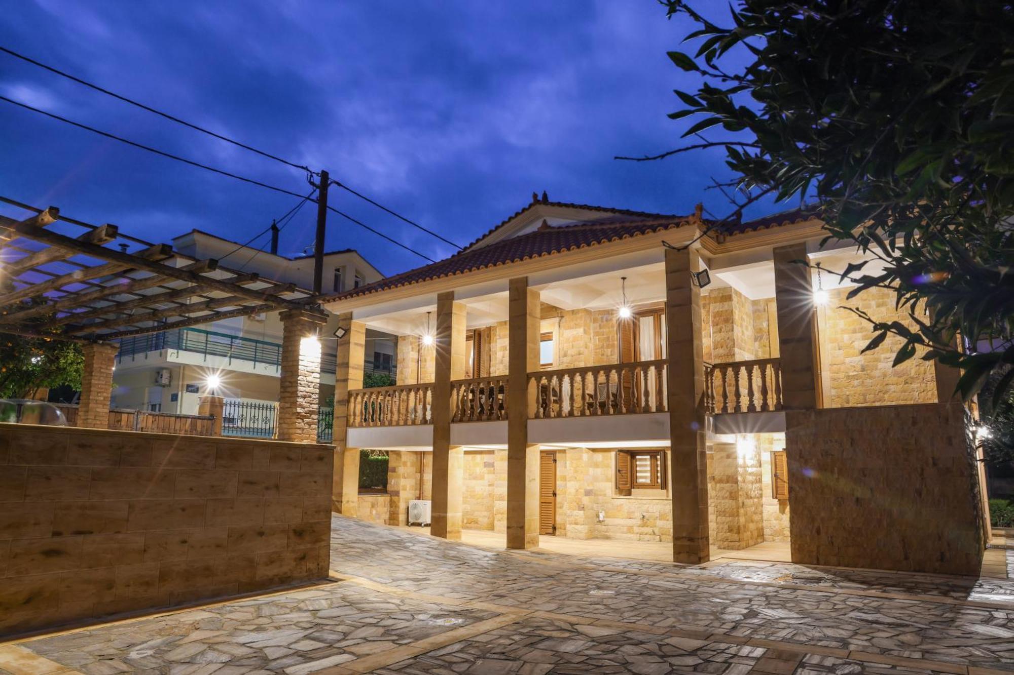 כיוס Archontiko Frideriki Luxury Apartments מראה חיצוני תמונה