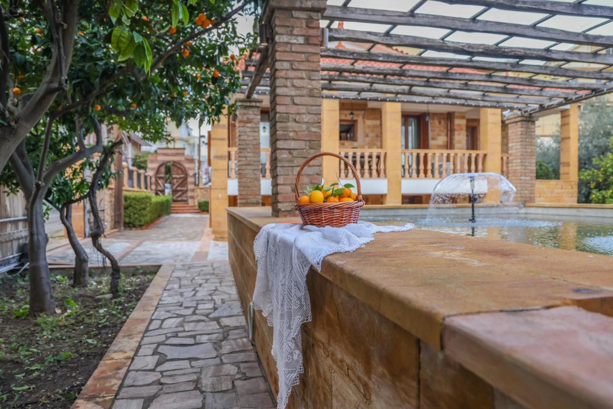 כיוס Archontiko Frideriki Luxury Apartments מראה חיצוני תמונה